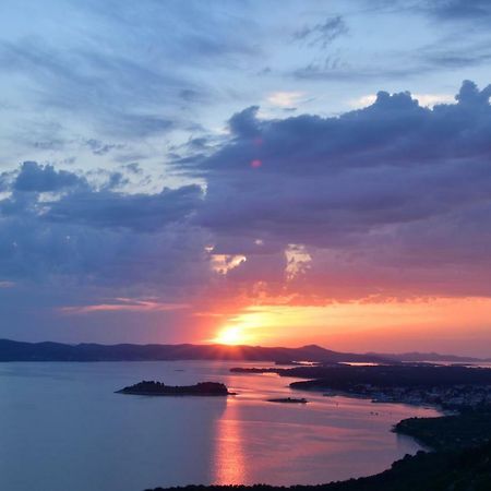 Apartman "Cvita" Drage Kültér fotó