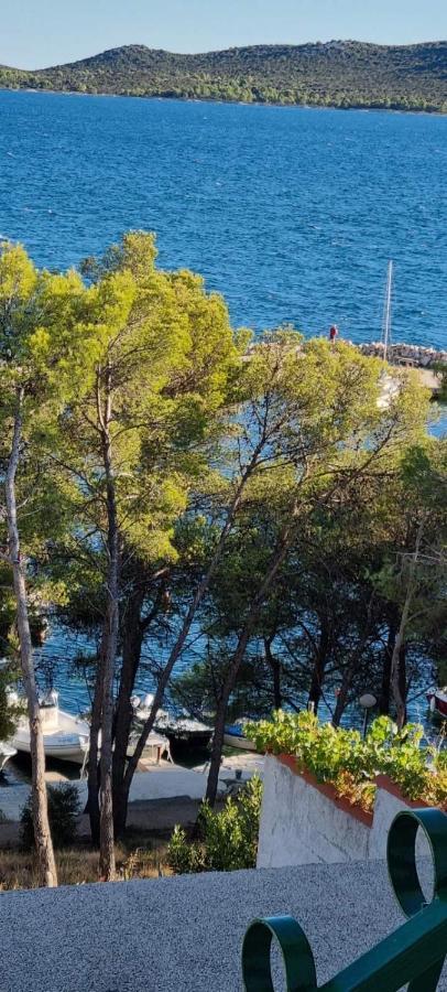 Apartman "Cvita" Drage Kültér fotó