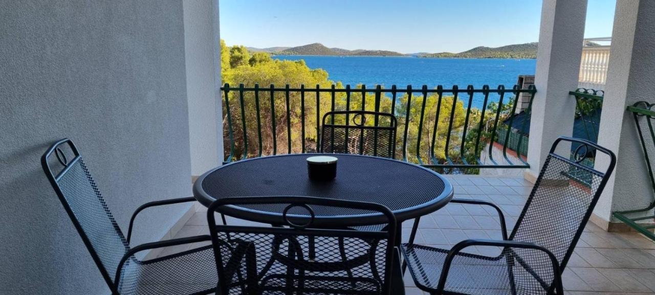 Apartman "Cvita" Drage Kültér fotó